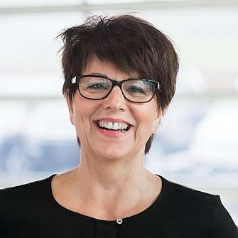 Jolanda Roth_hoffmann automobile_Aesch