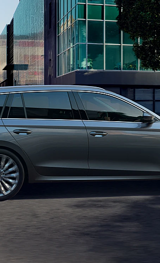 Skoda New Octavia side grau hoffmann automobile